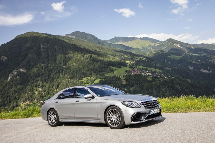  Mercedes-AMG S63 4Matic+ Lang 2017 года  (WW) (фото 12 из 105)